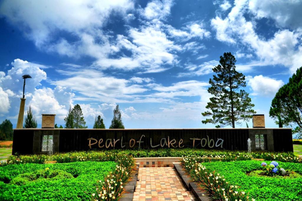 Taman Simalem Resort Tongging エクステリア 写真